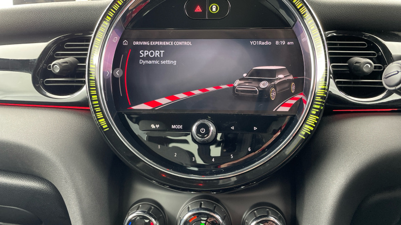 MINI Hatchback 135kW Cooper S Level 2 33kWh 3dr Auto Electric Hatchback